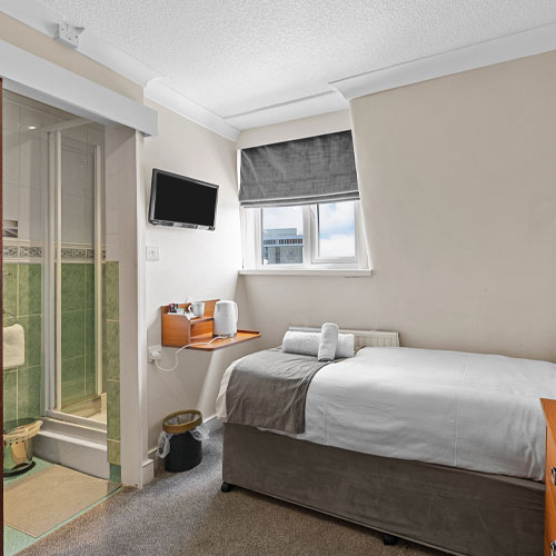 Hotel with family rooms in Plymouth | Hotel on the Hoe Plymouth | Hotel for Events and functions Plymouth Hoe